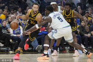 眼与球队当 眼与球队当